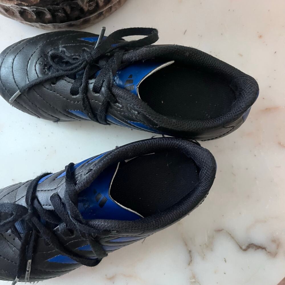 Adidas Youth Soccer Cleat Size 13K Black and Blue Lace Up - Picture 4 of 6